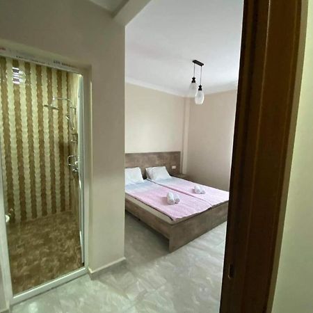 Nana'S Hotel Tchaikovsky Street 34 Batoumi Extérieur photo